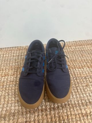 Zapatillas Adidas Troy lee design talla 42