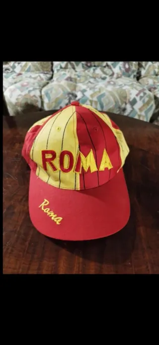 Cappello Roma Calcio Rosso Giallo