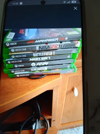 Xbox One con 7 juegos y 2 mandos