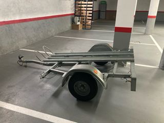 Remolque para motos seminuevo.