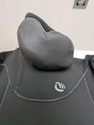 Neopreno Olaian Mujer 5/4mm con Capucha