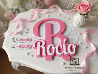 Iniciales personalizadas para cuna