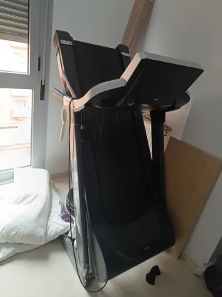 Cinta de correr Domfit F1 BH Fitness