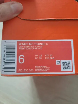 Zapatillas Nike MC Trainer 3 Talla 36.5 Nuevas