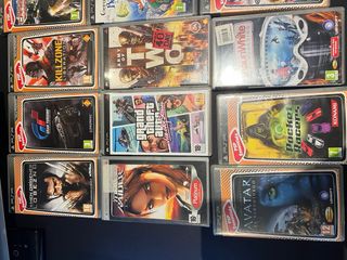 PSP + giochi + caricabatterie