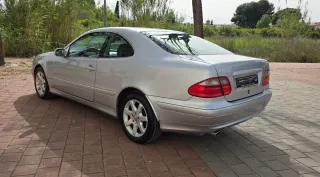 Mercedes-Benz  CLK 2002