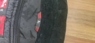 Cazadora de moto negra