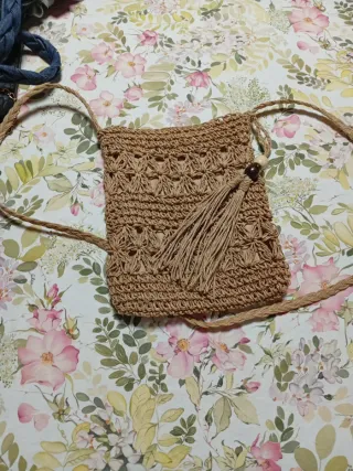 Bolso de crochet con flecos