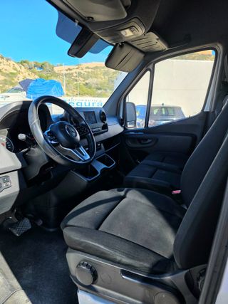 Mercedes-Benz Sprinter L3H2 2019