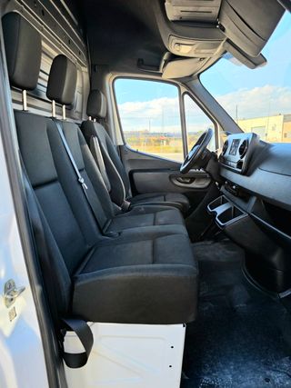 Mercedes-Benz Sprinter L3H2 2019