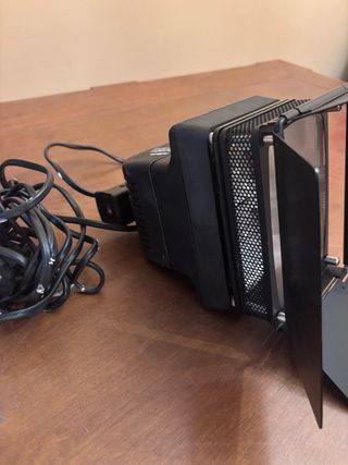 Foco de estudio con aletas