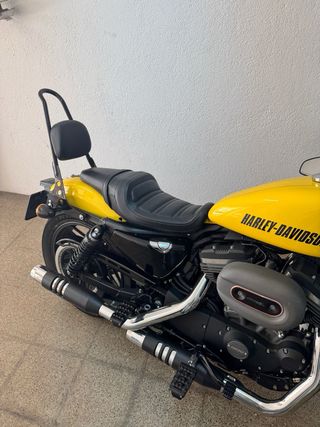 Harley Davidson Sportster 1200 Roadster Amarilla
