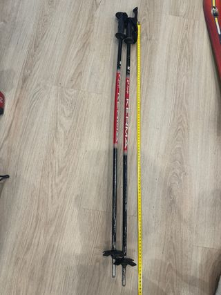 Esquís Rossignol Carve 9.3 JR 135 cm + bastones