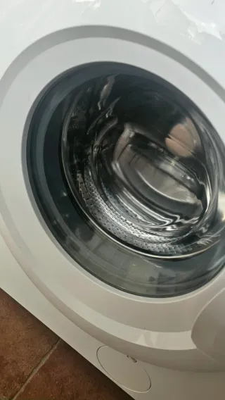 Lavadora carga frontal 5 kg