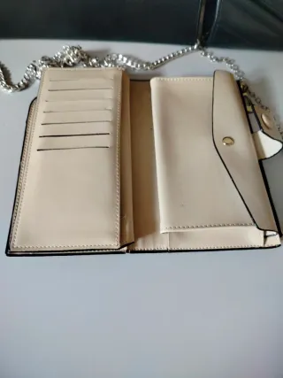 Set di borsette  nere più un portafoglio