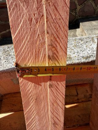 Vigas de pino para construcción