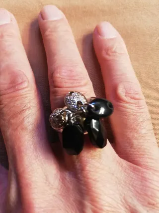 Anillo Vintage Plata 925 con Dijes Negros