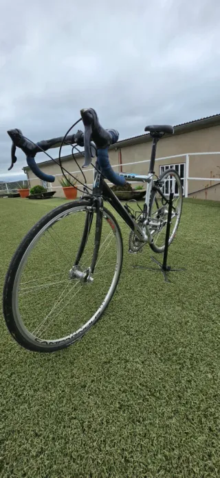 Bicicleta de carretera BH