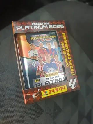 Panini Adrenalyn Premium Oro 2025-26