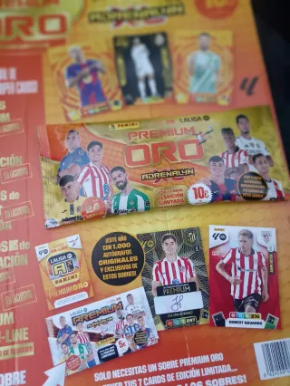 Panini Adrenalyn Premium Oro 2025-26