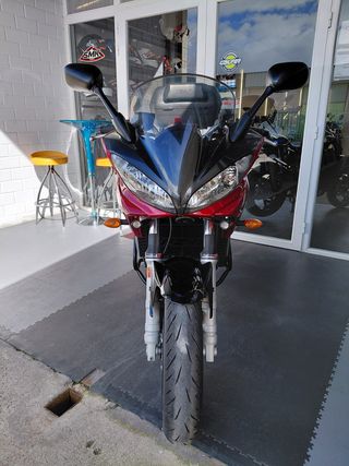 Yamaha FZ6 Fazer
