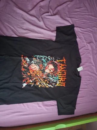 Camiseta Demon Slayer Talla L