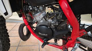 Beta 2T  RR 50 2023 MY 23 Roja y Blanca