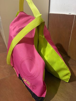 Patines en linea con bolsa para transportar.