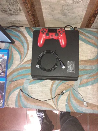 Consola PS4 + 6 Juegos