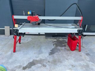 Cortadora Cerámica y Azulejos RUBI