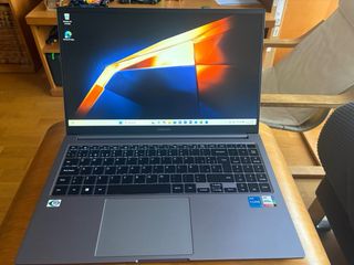 Samsung Galaxy Book4 NP754XGJ-KG2ES Gris