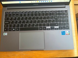 Samsung Galaxy Book4 NP754XGJ-KG2ES Gris