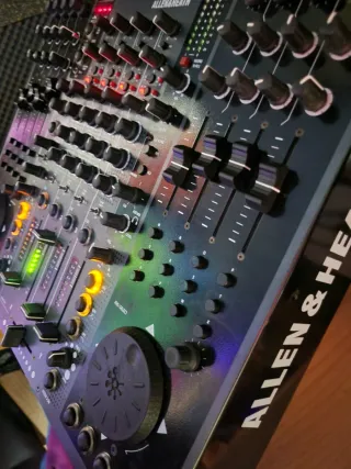 Allen & Heath Xone 4D