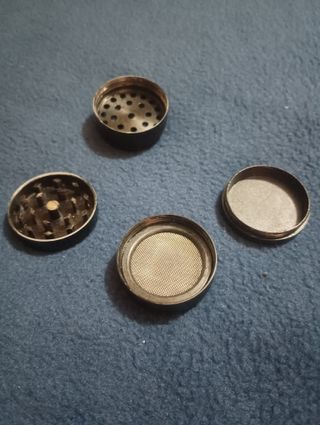 Ralador Grinder de 4 peças