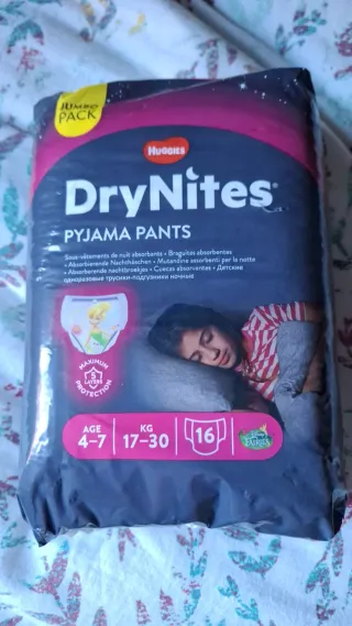 Pañales DryNites Talla 16 (4-7 años)