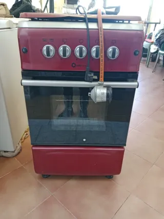 Cocina de gas butano casi nueva