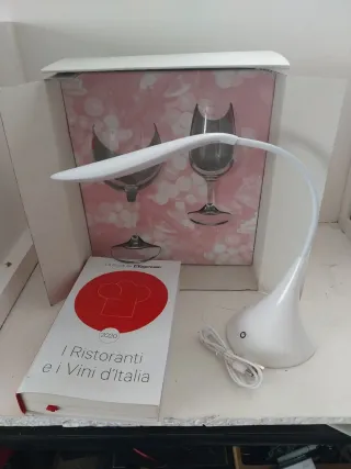 Set Curiosità: Lampada Scrivania & Guida Ristorant