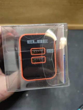 Cargador USB marca ELBE ,a estrenar