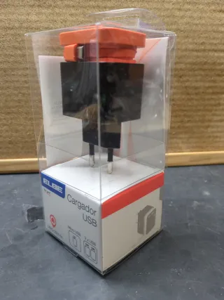 Cargador USB marca ELBE ,a estrenar