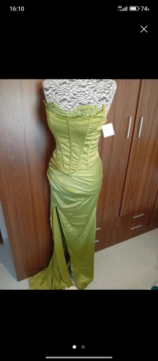 Vestido fiesta con pedrería