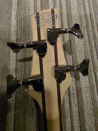 Basso Elettrico Ibanez SR300F Fretless Nero