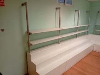 Estanterías de exposición de aluminio/conglomerado