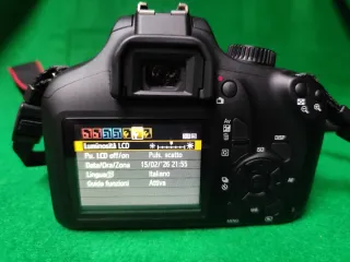 Canon EOS 4000D corpo macchina