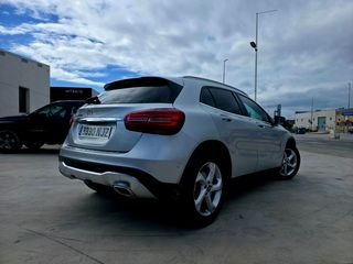 Mercedes-Benz GLA 200d automático 2019