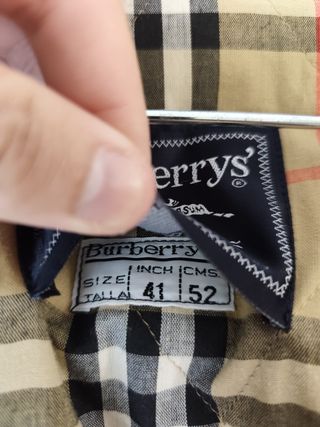 Gabardina Burberry beige