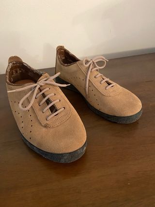 Scarpe 39,5 Scamosciate traforate Made in Italy