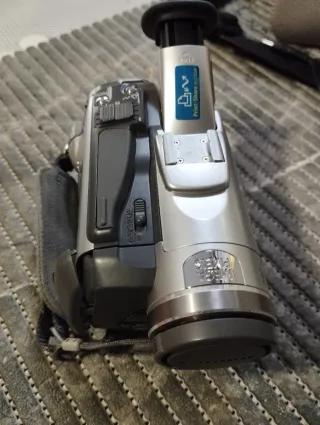 Videocámara Canon MVX200i 1.3MP