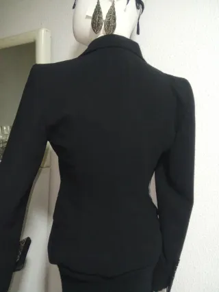 Americana entallada negra 1 botón