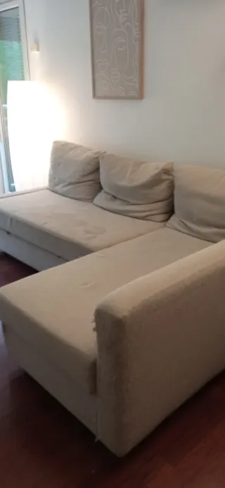 Sofá Cama Chaise Longue Beige. Medidas en imagen.