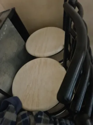 Tavoli e Sedie in Metallo e Legno